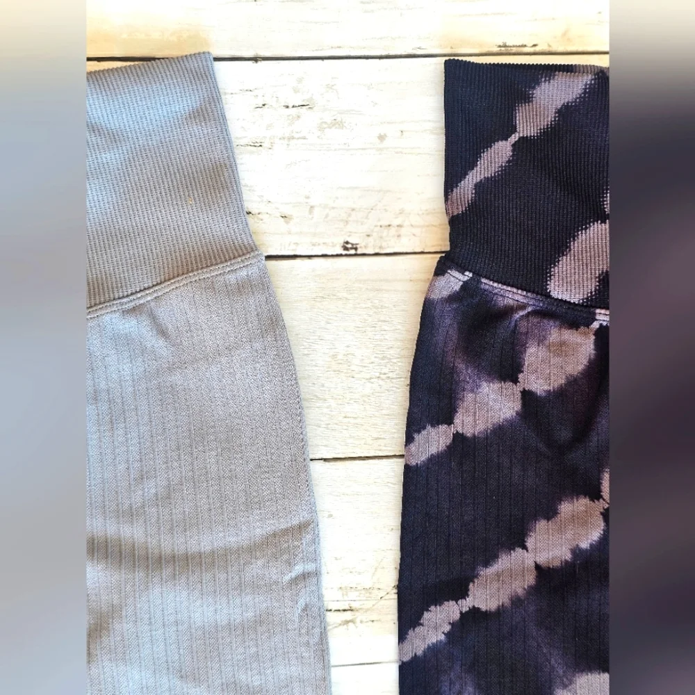 LOT of 2 Victoria's Secret PINK Active Seamless Leggings w/ Large Hidden Pocket - Picture 6 of 13